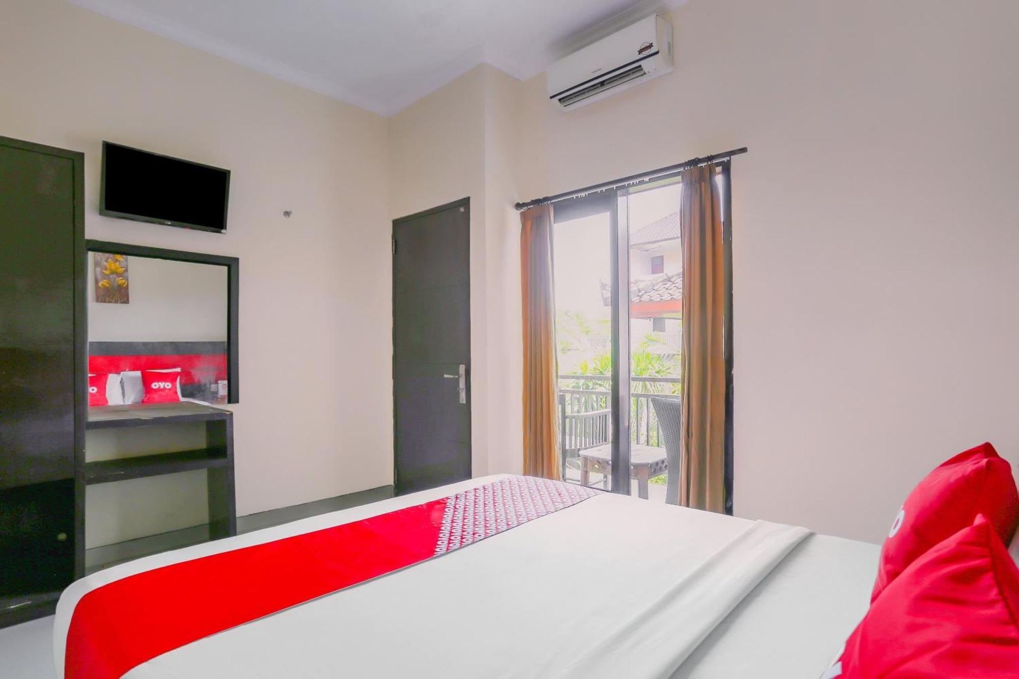 Hotel Oyo 4012 Ari 2*